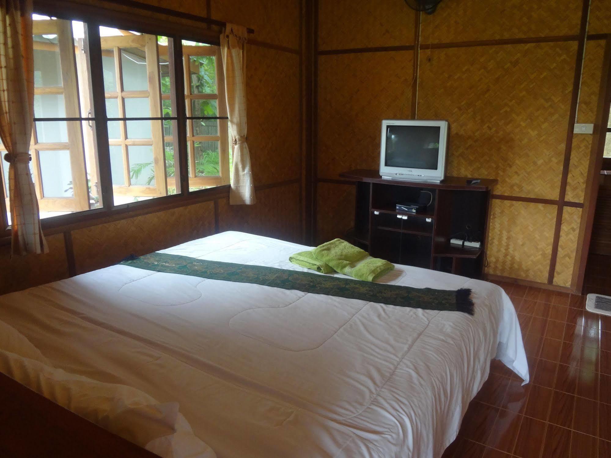 Orange Grove Resort Pai Buitenkant foto